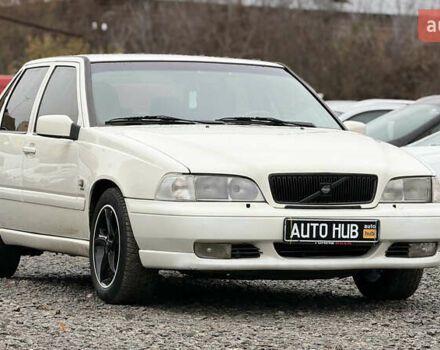 Белый Вольво С70, объемом двигателя 2.44 л и пробегом 373 тыс. км за 4200 $, фото 1 на Automoto.ua