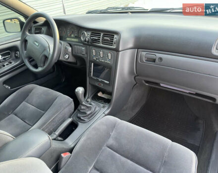 Білий Вольво S70, об'ємом двигуна 2.44 л та пробігом 374 тис. км за 3499 $, фото 28 на Automoto.ua