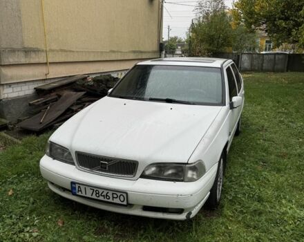 Белый Вольво С70, объемом двигателя 2.3 л и пробегом 305 тыс. км за 1500 $, фото 1 на Automoto.ua