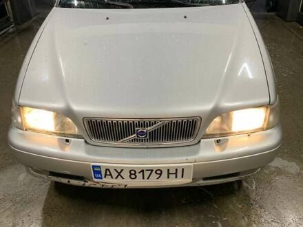 Серый Вольво С70, объемом двигателя 2.44 л и пробегом 430 тыс. км за 4000 $, фото 1 на Automoto.ua