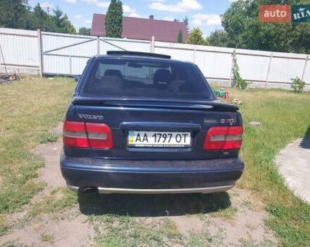 Синий Вольво С70, объемом двигателя 2.3 л и пробегом 389 тыс. км за 5000 $, фото 3 на Automoto.ua