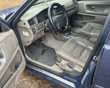 Синий Вольво С70, объемом двигателя 2.5 л и пробегом 510 тыс. км за 2900 $, фото 4 на Automoto.ua