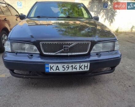 Синій Вольво S70, об'ємом двигуна 2.4 л та пробігом 500 тис. км за 3200 $, фото 1 на Automoto.ua