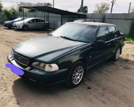 Зеленый Вольво С70, объемом двигателя 2.5 л и пробегом 500 тыс. км за 3800 $, фото 1 на Automoto.ua