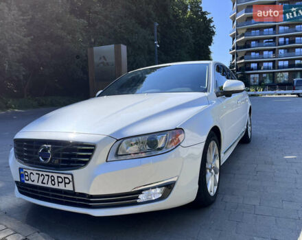 Білий Вольво S80, об'ємом двигуна 1.56 л та пробігом 134 тис. км за 14000 $, фото 1 на Automoto.ua