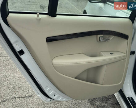 Белый Вольво С80, объемом двигателя 2 л и пробегом 200 тыс. км за 13700 $, фото 20 на Automoto.ua