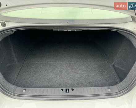 Белый Вольво С80, объемом двигателя 2 л и пробегом 200 тыс. км за 13700 $, фото 23 на Automoto.ua