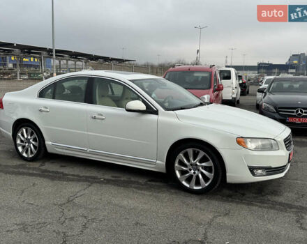 Белый Вольво С80, объемом двигателя 2 л и пробегом 200 тыс. км за 13700 $, фото 5 на Automoto.ua