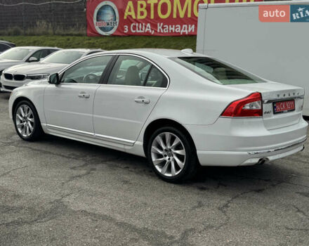 Белый Вольво С80, объемом двигателя 2 л и пробегом 200 тыс. км за 13700 $, фото 11 на Automoto.ua