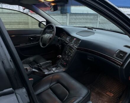 Черный Вольво С80, объемом двигателя 2 л и пробегом 400 тыс. км за 2000 $, фото 4 на Automoto.ua