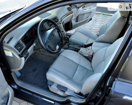 Чорний Вольво S80, об'ємом двигуна 2 л та пробігом 270 тис. км за 3500 $, фото 6 на Automoto.ua