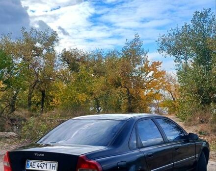 Черный Вольво С80, объемом двигателя 2.4 л и пробегом 300 тыс. км за 4500 $, фото 1 на Automoto.ua