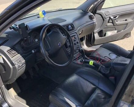Чорний Вольво S80, об'ємом двигуна 2.44 л та пробігом 330 тис. км за 3200 $, фото 6 на Automoto.ua