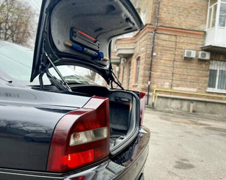 Черный Вольво С80, объемом двигателя 2.92 л и пробегом 282 тыс. км за 4399 $, фото 49 на Automoto.ua