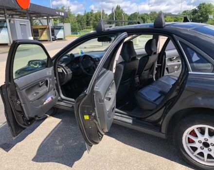 Черный Вольво С80, объемом двигателя 2.4 л и пробегом 347 тыс. км за 3500 $, фото 7 на Automoto.ua