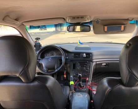 Черный Вольво С80, объемом двигателя 2.4 л и пробегом 347 тыс. км за 3500 $, фото 3 на Automoto.ua