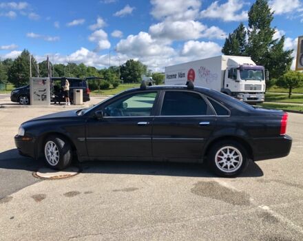 Черный Вольво С80, объемом двигателя 2.4 л и пробегом 347 тыс. км за 3500 $, фото 9 на Automoto.ua