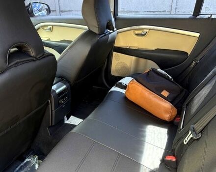 Черный Вольво С80, объемом двигателя 2.5 л и пробегом 260 тыс. км за 6999 $, фото 10 на Automoto.ua