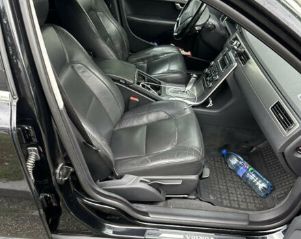 Черный Вольво С80, объемом двигателя 2 л и пробегом 281 тыс. км за 13000 $, фото 38 на Automoto.ua