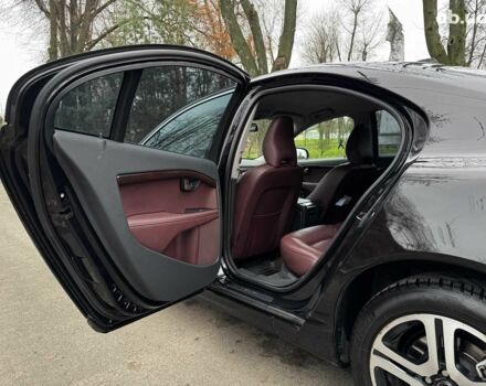 Чорний Вольво S80, об'ємом двигуна 2 л та пробігом 186 тис. км за 13990 $, фото 14 на Automoto.ua