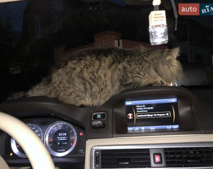 Черный Вольво С80, объемом двигателя 2 л и пробегом 160 тыс. км за 14000 $, фото 8 на Automoto.ua