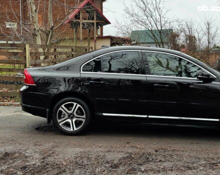 Чорний Вольво S80, об'ємом двигуна 2 л та пробігом 186 тис. км за 13990 $, фото 4 на Automoto.ua