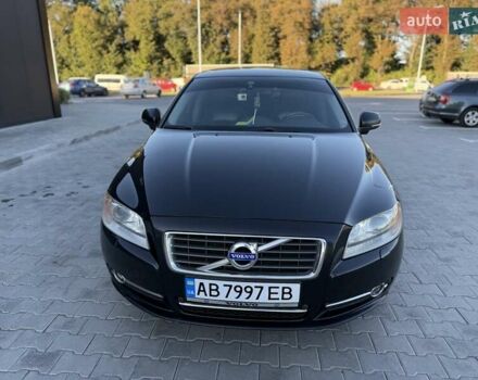 Черный Вольво С80, объемом двигателя 2.4 л и пробегом 300 тыс. км за 14200 $, фото 1 на Automoto.ua