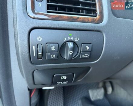 Черный Вольво С80, объемом двигателя 2.4 л и пробегом 300 тыс. км за 14200 $, фото 17 на Automoto.ua