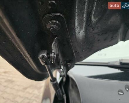 Чорний Вольво S80, об'ємом двигуна 2 л та пробігом 190 тис. км за 11900 $, фото 28 на Automoto.ua