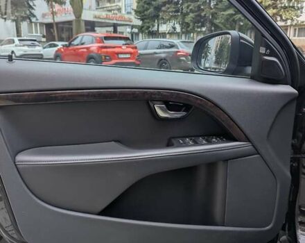 Черный Вольво С80, объемом двигателя 2 л и пробегом 136 тыс. км за 17300 $, фото 20 на Automoto.ua