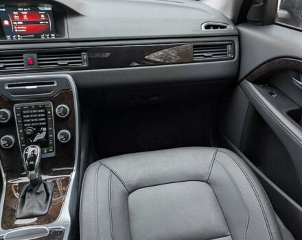 Черный Вольво С80, объемом двигателя 2 л и пробегом 136 тыс. км за 17300 $, фото 51 на Automoto.ua