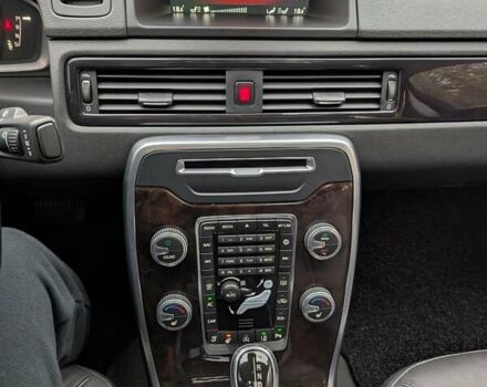 Черный Вольво С80, объемом двигателя 2 л и пробегом 136 тыс. км за 17300 $, фото 27 на Automoto.ua