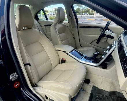 Чорний Вольво S80, об'ємом двигуна 2 л та пробігом 76 тис. км за 2300 $, фото 7 на Automoto.ua