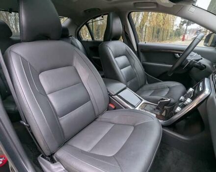 Черный Вольво С80, объемом двигателя 2 л и пробегом 136 тыс. км за 17300 $, фото 60 на Automoto.ua