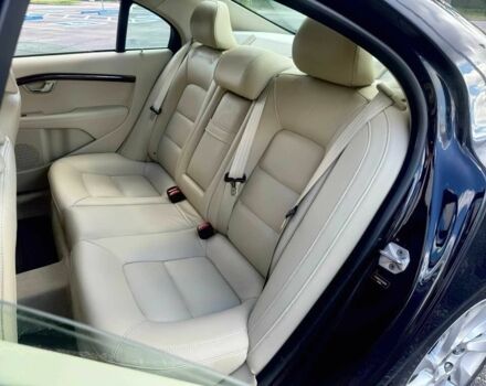 Чорний Вольво S80, об'ємом двигуна 2 л та пробігом 76 тис. км за 2300 $, фото 12 на Automoto.ua