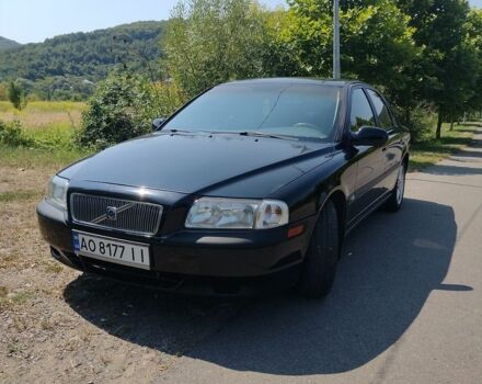 Чорний Вольво S80, об'ємом двигуна 2.5 л та пробігом 253 тис. км за 4600 $, фото 1 на Automoto.ua