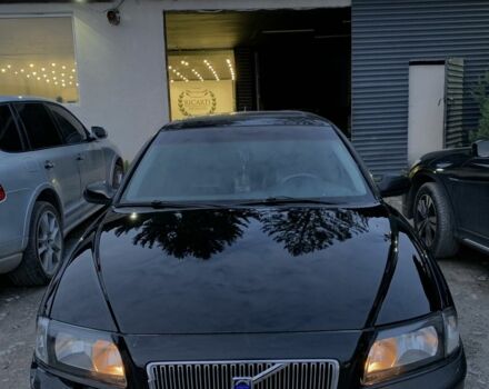 Чорний Вольво S80, об'ємом двигуна 2.5 л та пробігом 417 тис. км за 3350 $, фото 1 на Automoto.ua