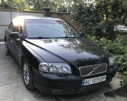 Чорний Вольво S80, об'ємом двигуна 2 л та пробігом 326 тис. км за 2100 $, фото 1 на Automoto.ua