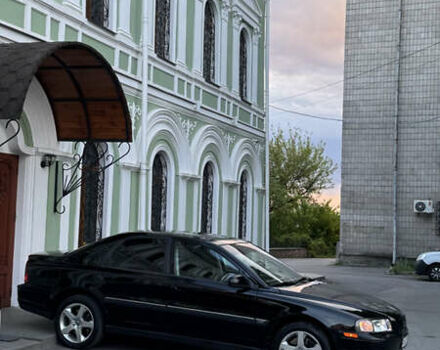 Черный Вольво С80, объемом двигателя 2.4 л и пробегом 350 тыс. км за 4000 $, фото 1 на Automoto.ua