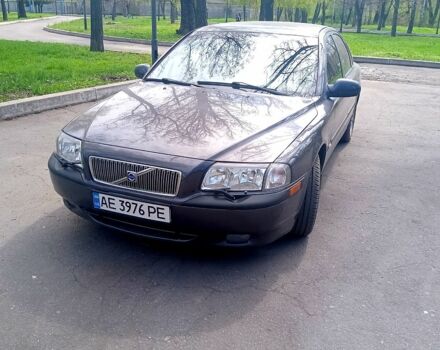 Черный Вольво С80, объемом двигателя 2.9 л и пробегом 300 тыс. км за 4600 $, фото 1 на Automoto.ua