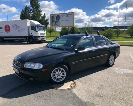 Черный Вольво С80, объемом двигателя 2.4 л и пробегом 347 тыс. км за 3500 $, фото 1 на Automoto.ua