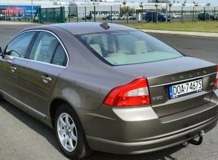 Коричневый Вольво С80, объемом двигателя 2 л и пробегом 250 тыс. км за 6500 $, фото 7 на Automoto.ua