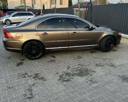 Коричневый Вольво С80, объемом двигателя 1.98 л и пробегом 344 тыс. км за 9800 $, фото 2 на Automoto.ua