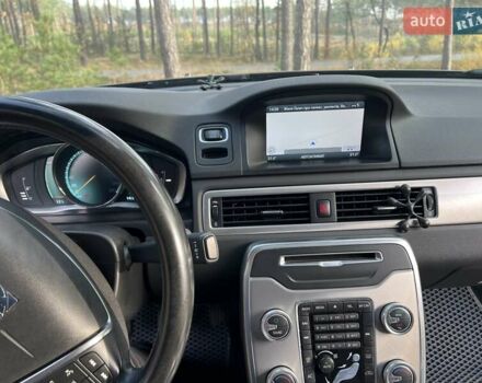 Коричневый Вольво С80, объемом двигателя 1.99 л и пробегом 187 тыс. км за 14800 $, фото 16 на Automoto.ua