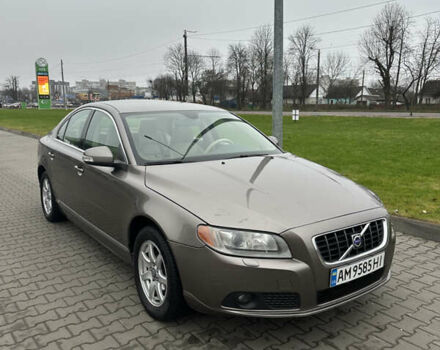 Коричневый Вольво С80, объемом двигателя 2.5 л и пробегом 300 тыс. км за 6700 $, фото 1 на Automoto.ua