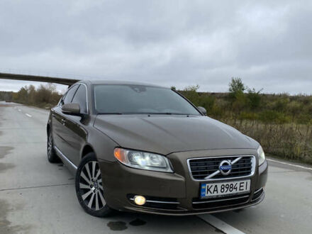Вольво С80 2012 в Житомире на Automoto.ua Коричневый Вольво С80, объемом двигателя 1.56 л и пробегом 296 тыс. км за 9500 $, фото 1 на Automoto.ua