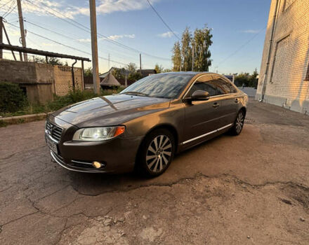 Вольво С80, объемом двигателя 1.6 л и пробегом 299 тыс. км за 10900 $, фото 1 на Automoto.ua