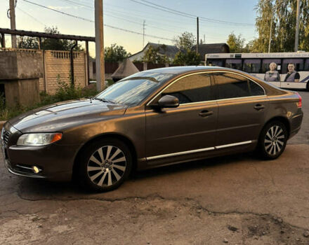 Вольво С80, объемом двигателя 1.6 л и пробегом 299 тыс. км за 10900 $, фото 2 на Automoto.ua