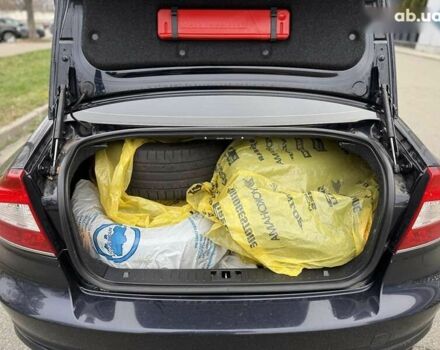 Вольво С80, объемом двигателя 2 л и пробегом 255 тыс. км за 10500 $, фото 26 на Automoto.ua