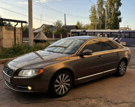 Вольво С80, объемом двигателя 1.6 л и пробегом 299 тыс. км за 10900 $, фото 1 на Automoto.ua